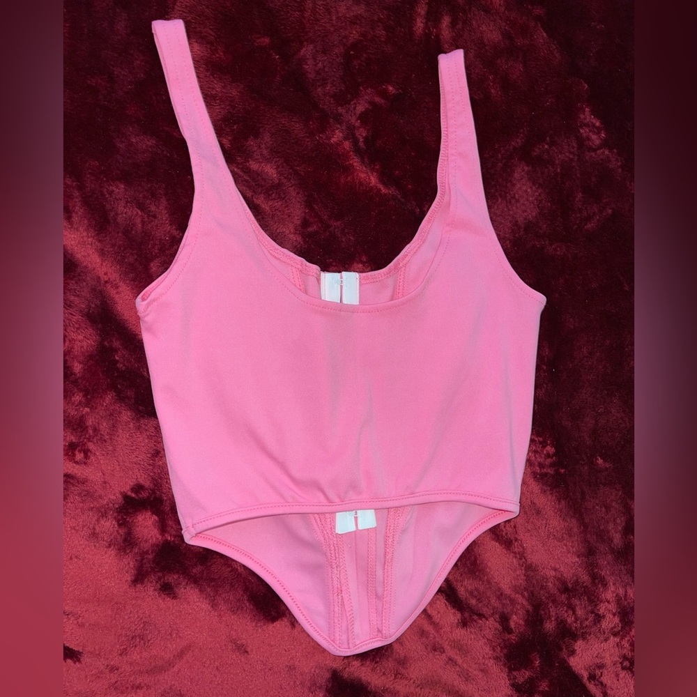 SHEIN Pink Sleeveless Bodysuit Top